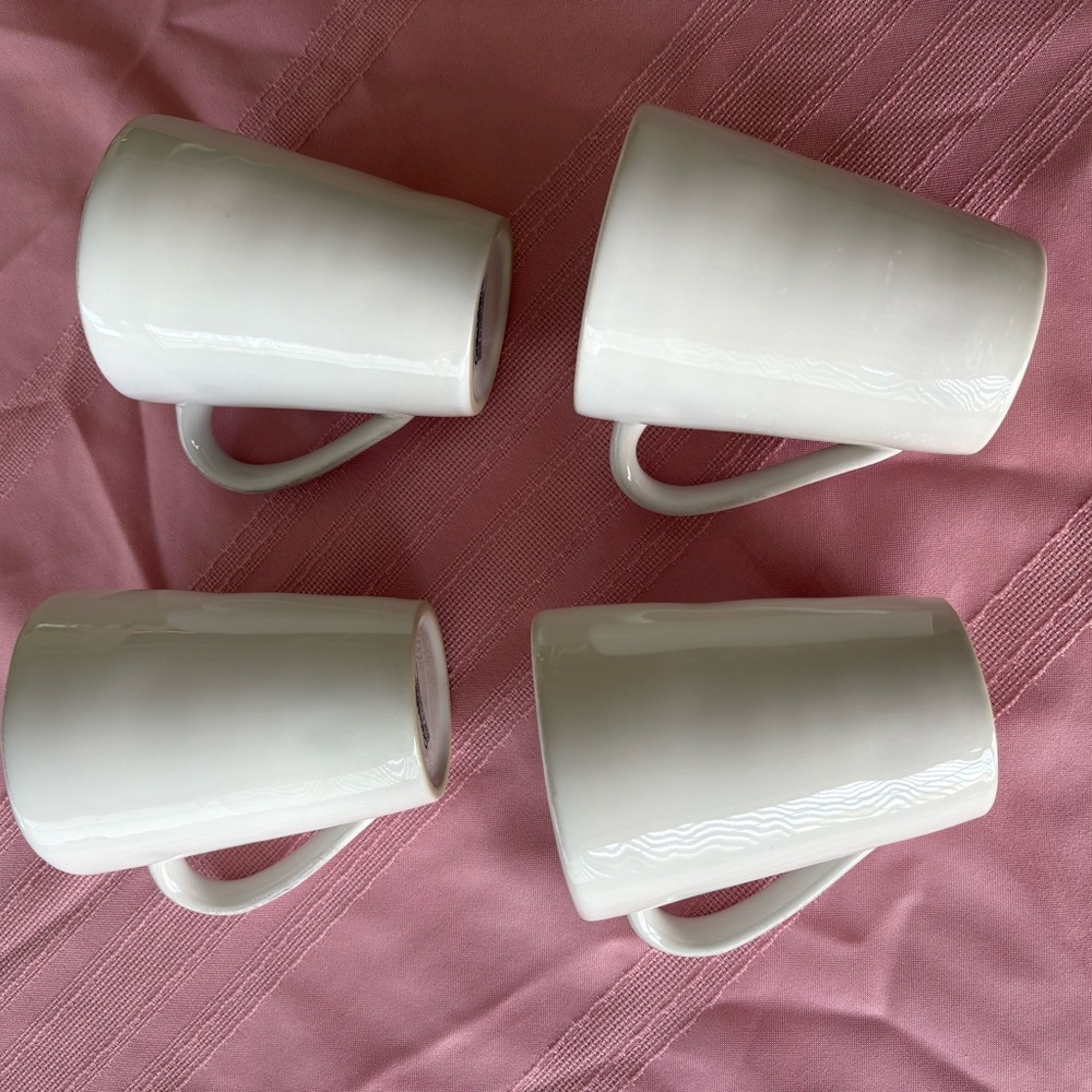 Crate&Barrel White Mugs Set for Dining - Picture 4 of 4